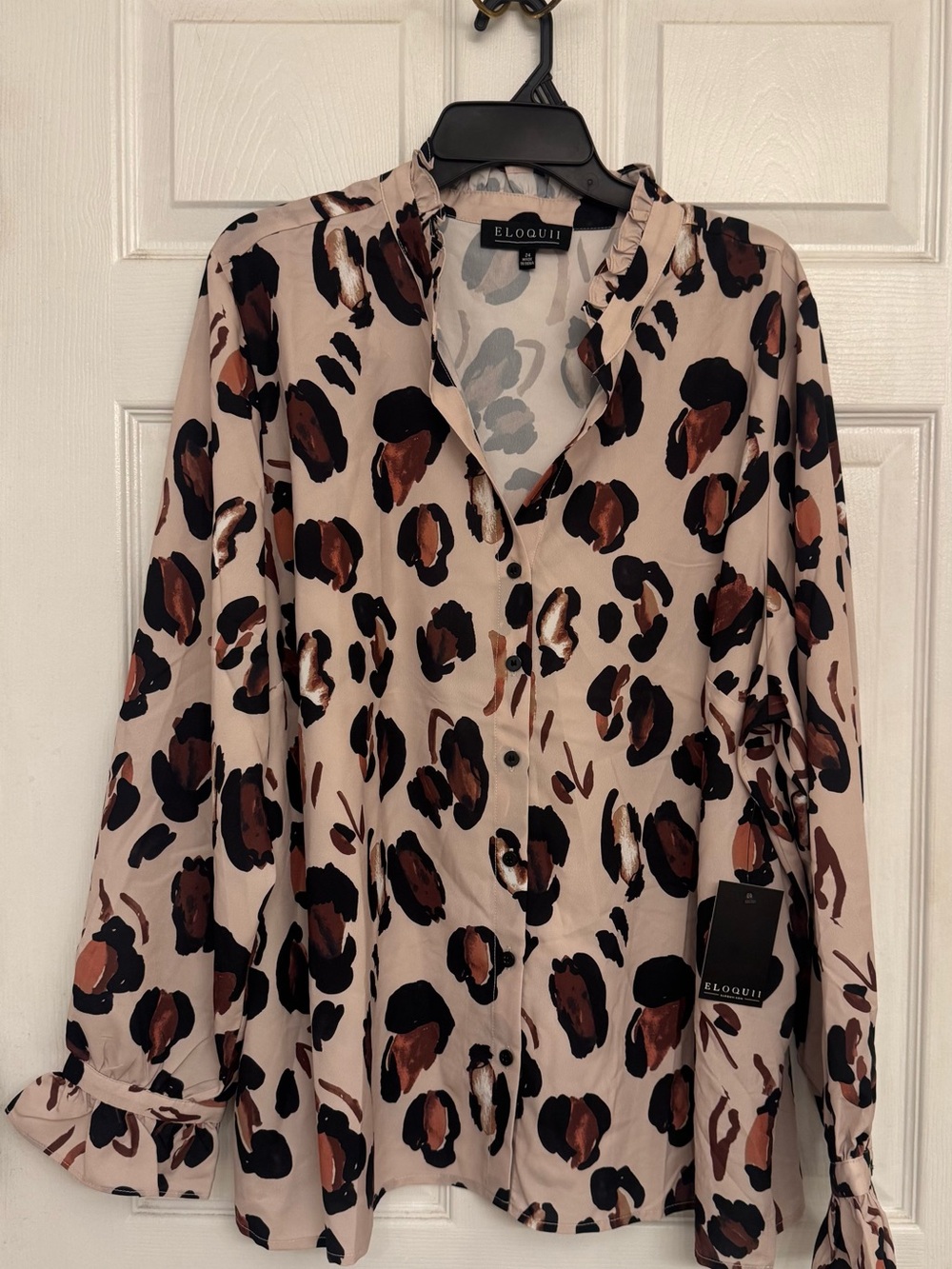 NWT ELOQUII Panthera Leopard Print Ruffle Neck Button Down Shirt